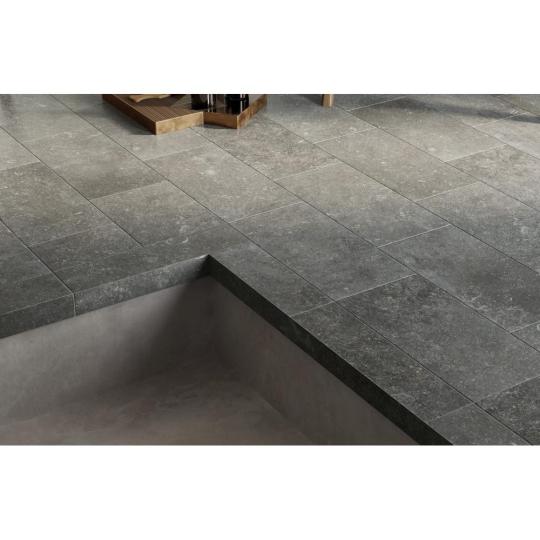 kulteri medence szegely elem  burkolat kohatasu rusztikus fagyallo csuszasmentes nappali vegyes rakas romai szurke fekete mediterran burkolatok budapest lameridian lakberendezesi uzlet.jpg